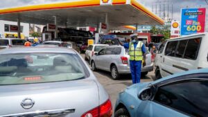 Kenya công bố ưu đãi thuế cho phụ tùng xe điện và trạm sạc