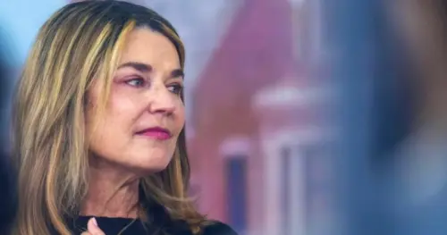 Savannah Guthrie trở lại chương trình Today Show thăm bạn bè và đồng nghiệp