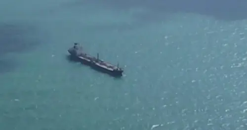 Tổng thống Trump kêu gọi các quốc gia khác giúp mở lại Eo biển Hormuz