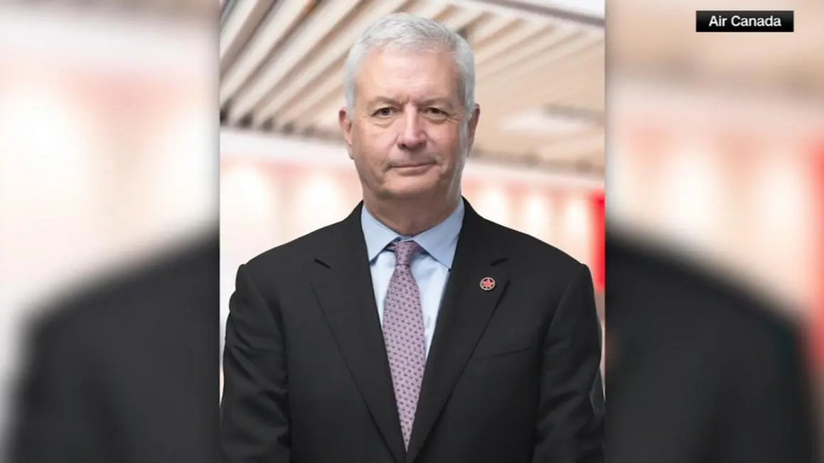 CEO Air Canada giải nghệ sau thông điệp xin lỗi tai nạn chỉ bằng tiếng Anh