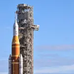 NASA nhắm tháng 4 để phóng phi hành gia bay quanh Mặt Trăng