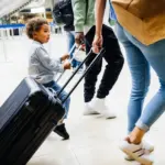 Chậm trễ an ninh sân bay gia tăng: Xem bạn phải chờ bao lâu