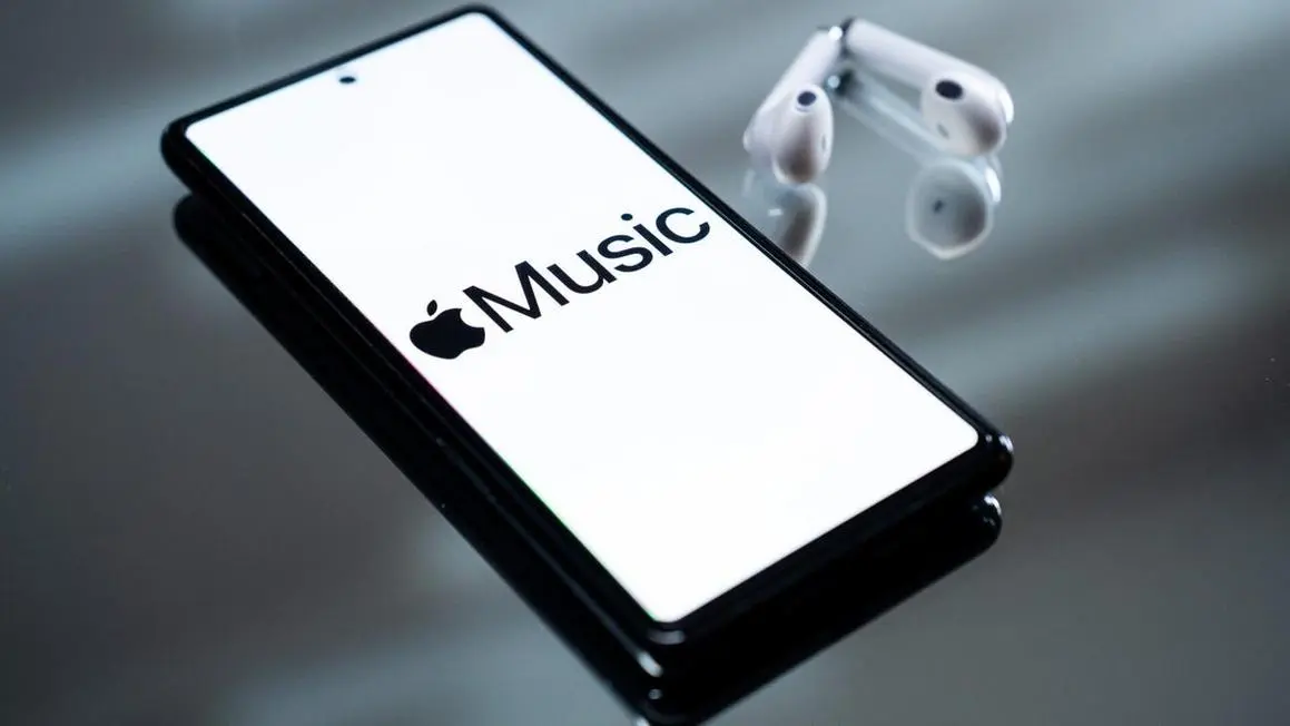 Apple Music triển khai hệ thống gắn thẻ để nhận diện nội dung AI