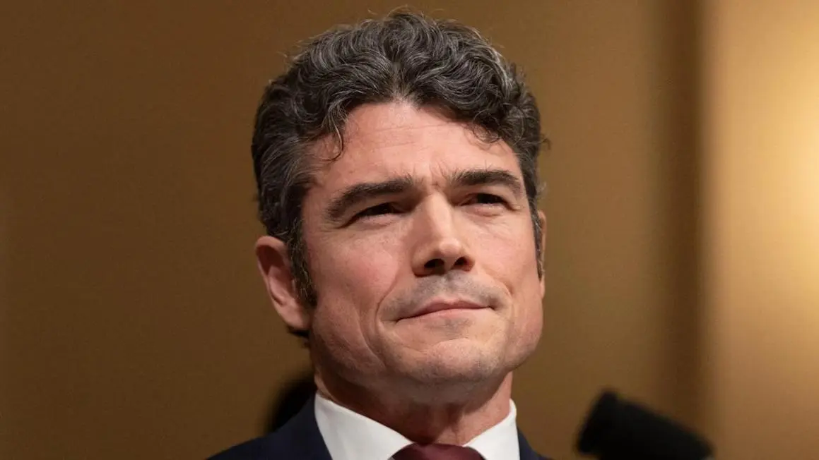 FBI điều tra quan chức chống khủng bố hàng đầu từ chức vì chiến tranh Iran