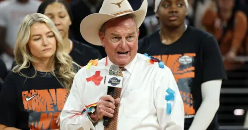 Bóng Rổ Nữ Texas Đè Bẹp Michigan 77-41, Lần Thứ Hai Liên Tiếp Vào Tứ Hùng