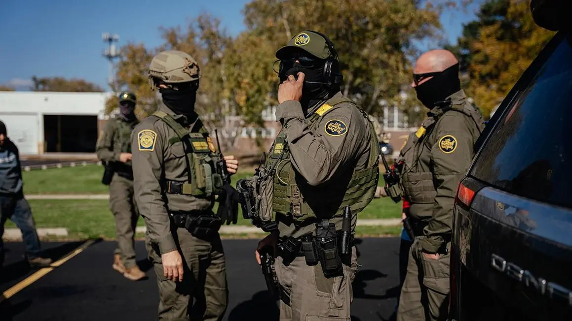 Tòa Phúc Thẩm Hoa Kỳ bác bỏ lệnh của Thẩm phán bổ nhiệm dưới thời Obama về việc siết chặt thực thi luật di trú tại Chicago