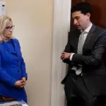 Nhà Trắng tức giận vì CBS News tuyển cựu trợ lý của Liz Cheney