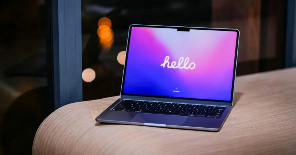 Apple dự kiến vượt xa thị trường máy tính xách tay trong bối cảnh dự báo vận chuyển toàn cầu suy giảm