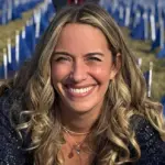 Triệu chứng ung thư đại trực tràng của phụ nữ bị chẩn đoán nhầm là do mang thai trong nhiều năm trước khi bị ung thư giai đoạn 3