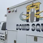 Đội gỡ bom di tản lựu đạn khỏi nhà ở Richland, Washington