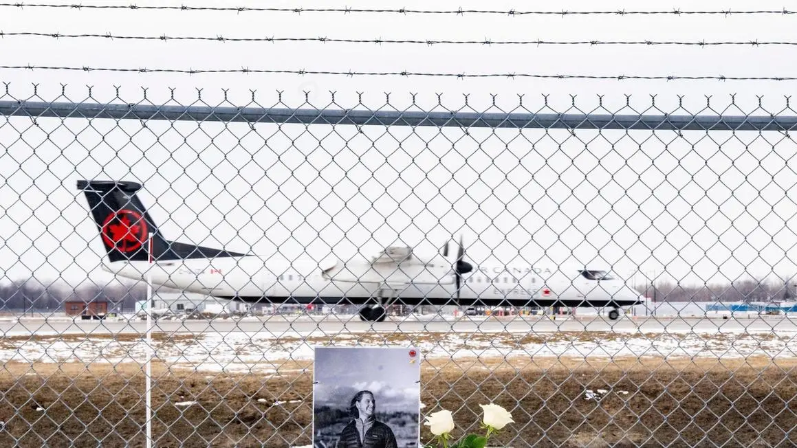 CEO Air Canada Xin Lỗi Vì Không Nói Tiếng Pháp Sau Vụ Tai Nạn Máy Bay