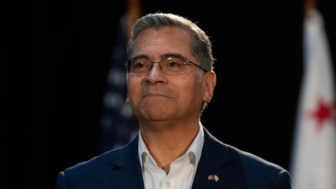 Xavier Becerra Nhận Được Sự Ủng Hộ Tăng Cường Sau Khi Eric Swalwell Rút Lui Khỏi Cuộc Đua Thống Đốc California