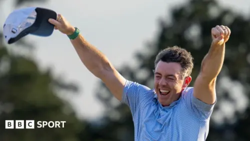 McIlroy Bảo Vệ Danh Hiệu Masters