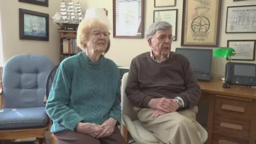 Cặp đôi Iowa kỷ niệm 77 năm ngày cưới, chia sẻ bí quyết hôn nhân bền chặt