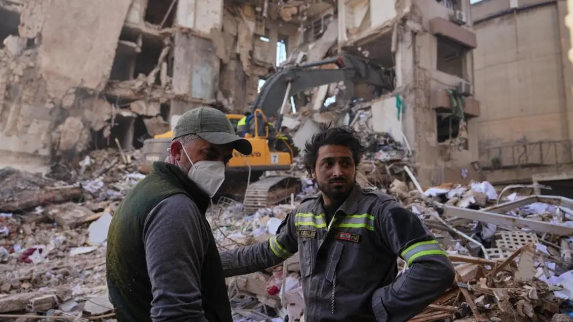 Mỹ và Iran chuẩn bị đàm phán ngừng bắn khi Israel chấp thuận thương thuyết với Lebanon