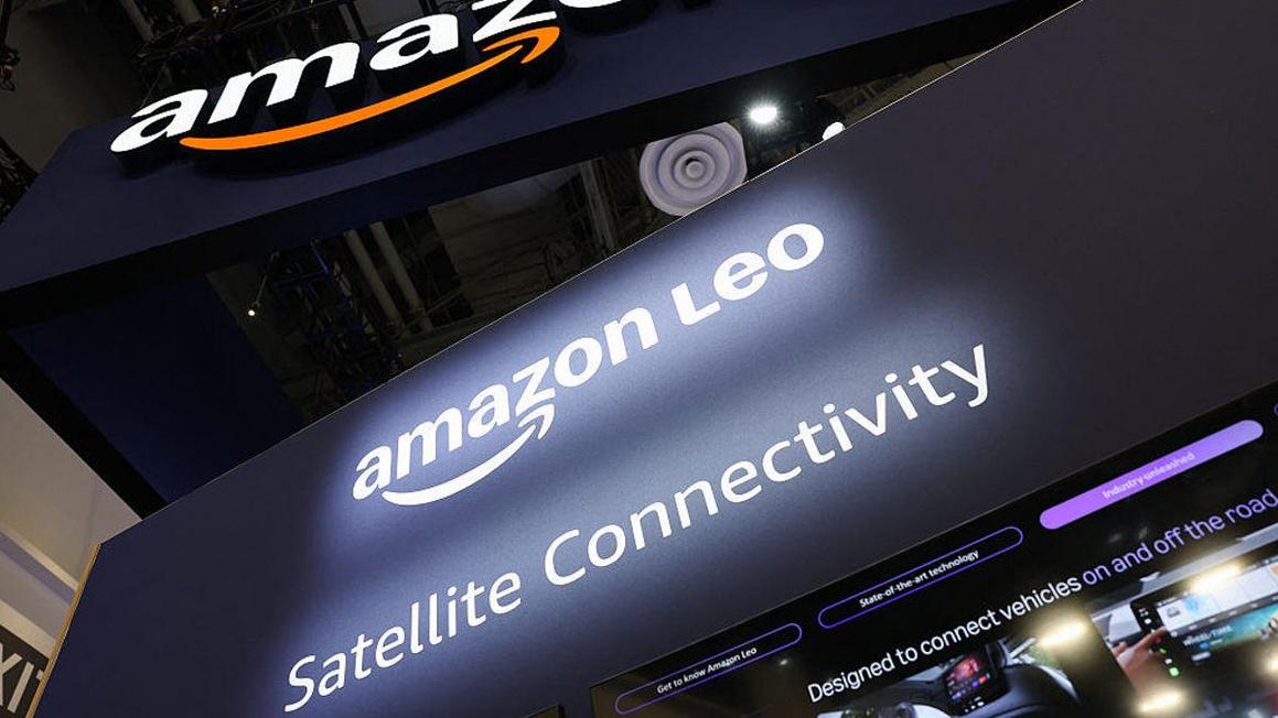 Amazon dời lịch phóng vệ tinh Leo cạnh tranh với Starlink