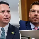 Các nghị sĩ Mỹ đối mặt nguy cơ bị khai trừ khỏi Hạ Viện