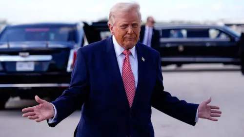 Tổng Thống Trump cảnh báo Trung Quốc về mức thuế 50% nếu cung cấp viện trợ quân sự cho Iran