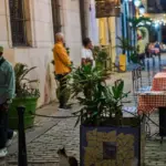 Cấm vận dầu mỏ của Tổng thống Donald Trump làm tắt đèn đêm huyền thoại của Havana