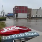 Siêu bão lật xe, tốc mái nhà trên các đảo Hoa Kỳ ở Thái Bình Dương