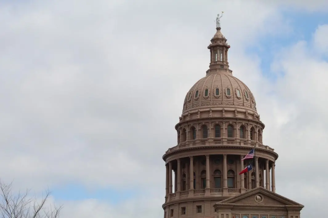 51.000 Học Sinh Có Thu Nhập Thấp Nhận Tài Trợ Học Phí Tự Do Tại Texas