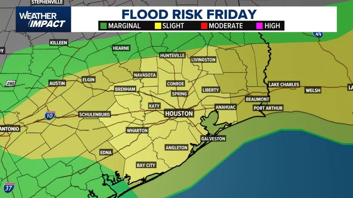 Mưa lớn khắp Houston, có nguy cơ lũ lụt vào thứ Sáu