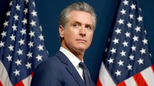 Huy chương Vàng Olympic Lên Tiếng Chê Ông Newsom Về Tình Hình Vận Động Viên Chuyển Giới Ở California