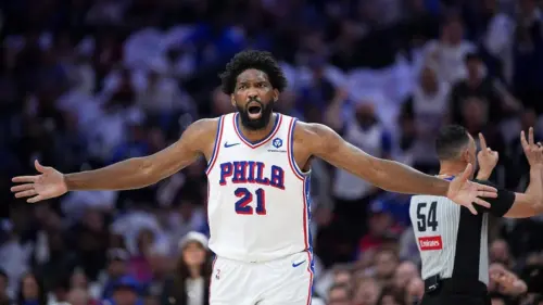 Joel Embiid chỉ trích trọng tài sau khi Knicks dẫn trước 3-0