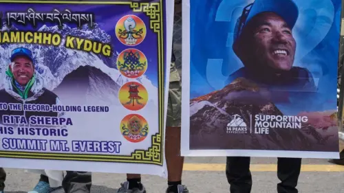 Những người leo núi tại Nepal họp bàn về thách thức chinh phục đỉnh Everest