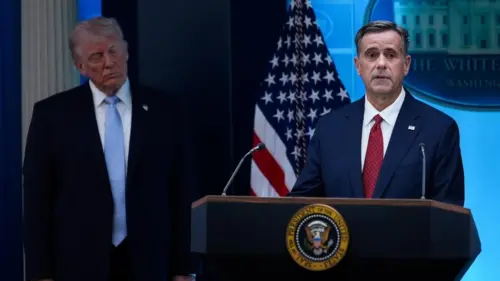 Giám đốc CIA John Ratcliffe hội đàm với cháu trai của Raul Castro tại Havana