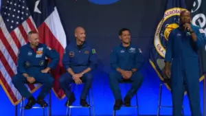 NASA công bố phi hành đoàn mới cho sứ mệnh Artemis III