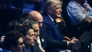 Khán giả tại UFC Freedom 250 hát mừng sinh nhật Tổng Thống Trump