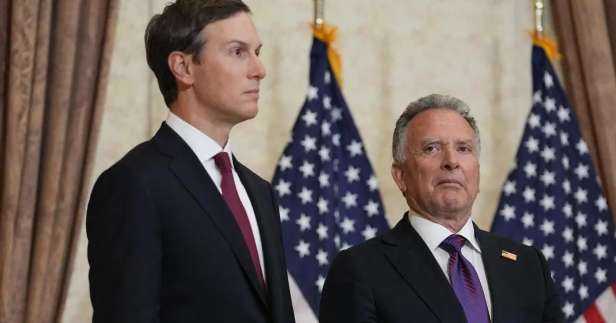 Tổng Thống Donald Trump Gửi Phái Đoàn Cấp Cao Đến Trung Đông, Đàm Phán Hòa Bình Với Iran Lập Lờ