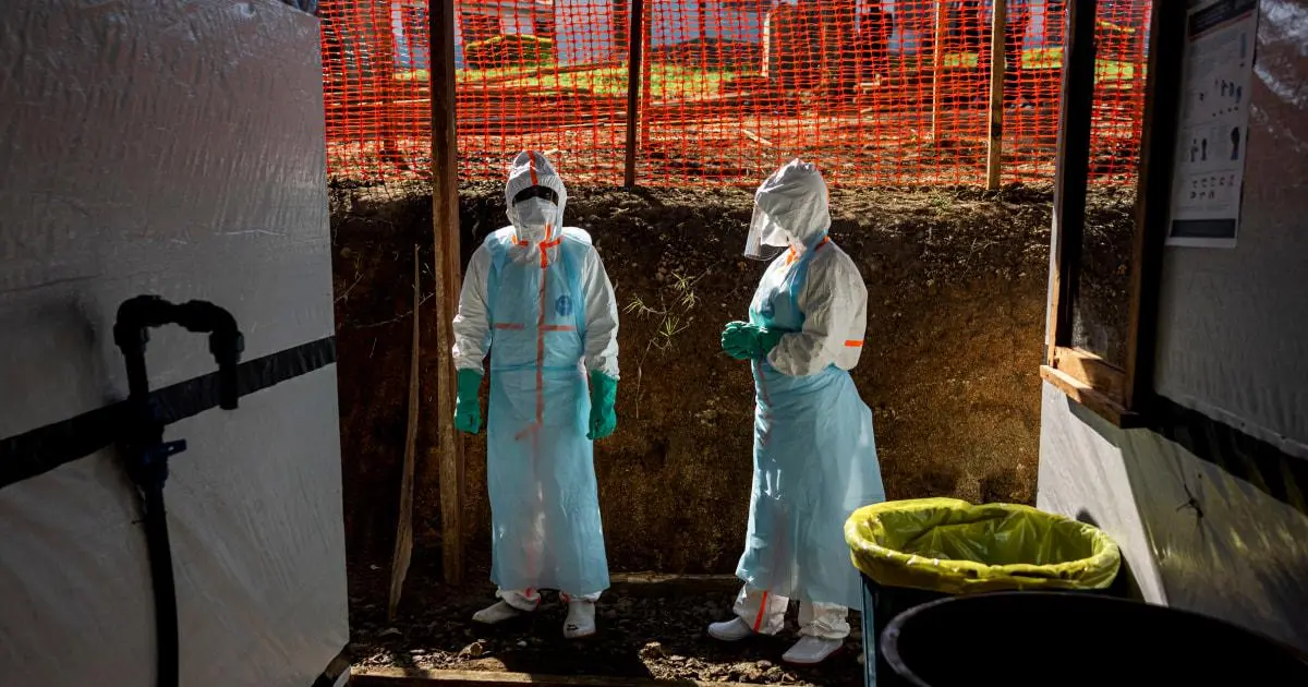 Hoa Kỳ thúc giục châu Âu tăng cường sàng lọc Ebola trước World Cup