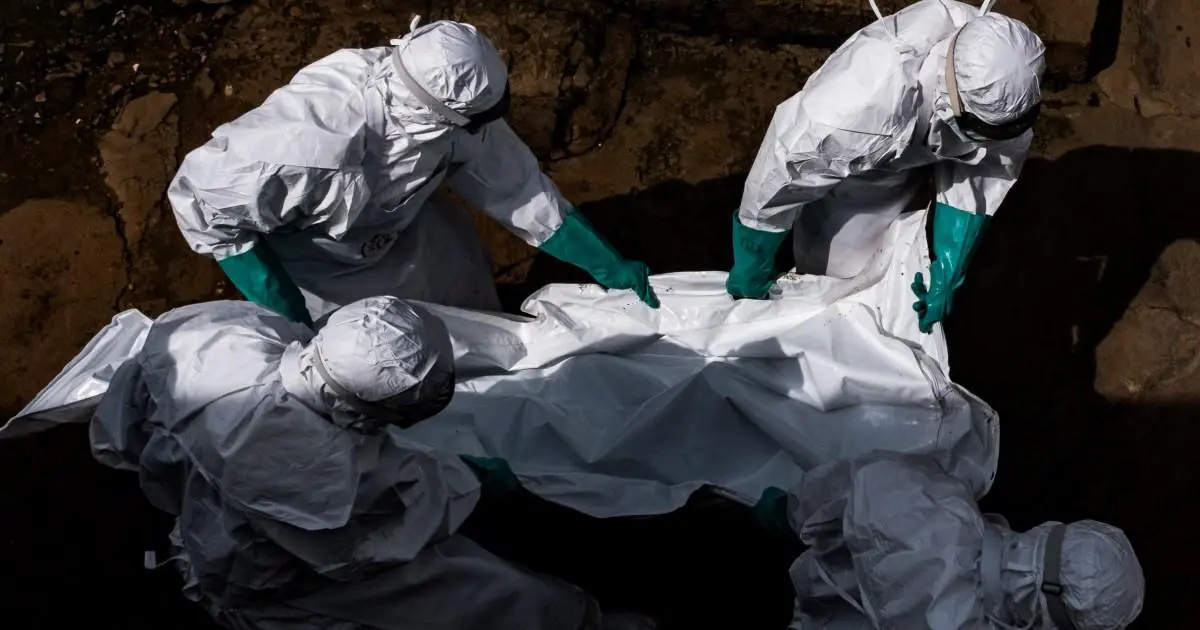 Nguy cơ dịch Ebola ở Congo và Uganda có thể vượt 20.000 ca, hơn 2.000 người tử vong