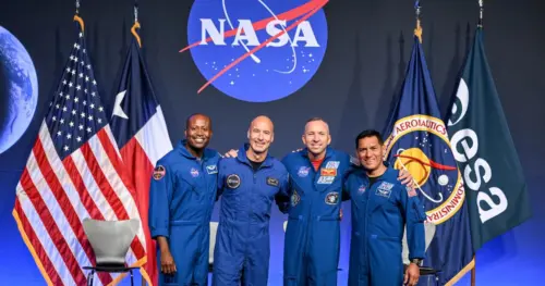 NASA Đối Mặt Chỉ Trích Về Phi Hành Đoàn Toàn Nam Cho Sứ Mệnh Artemis III