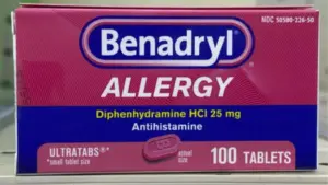 Cảnh báo về thử thách Benadryl nguy hiểm trên TikTok