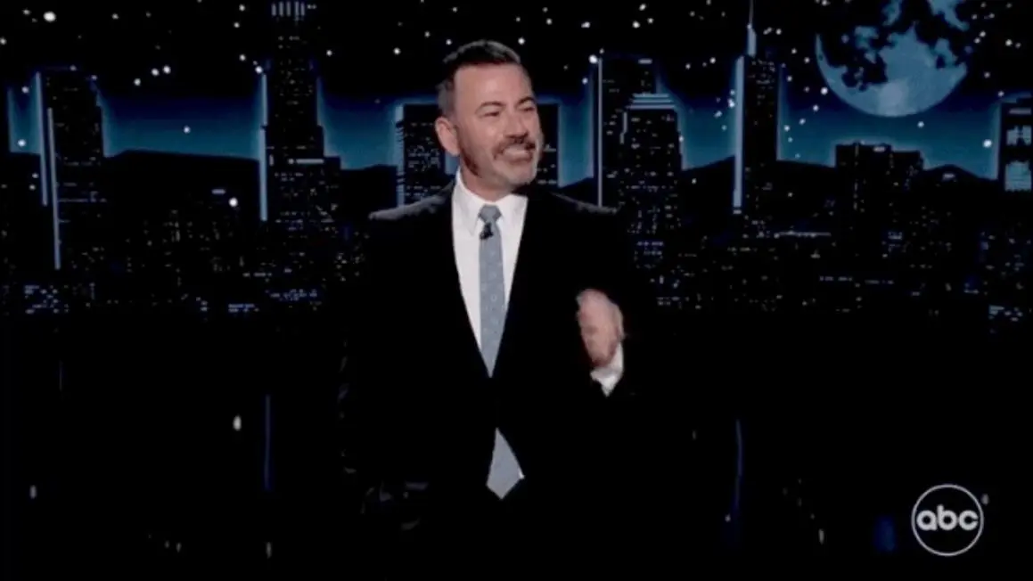 Jimmy Kimmel gọi các sếp CBS là &#8216;kẻ xu nịnh Trump&#8217;, hèn nhát sau vụ sa thải Scott Pelley