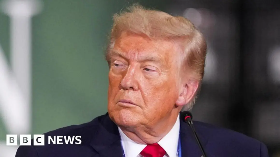 Tổng Thống Donald Trump bất ngờ kết thúc phỏng vấn sau tranh cãi về &#8216;bầu cử gian lận&#8217;