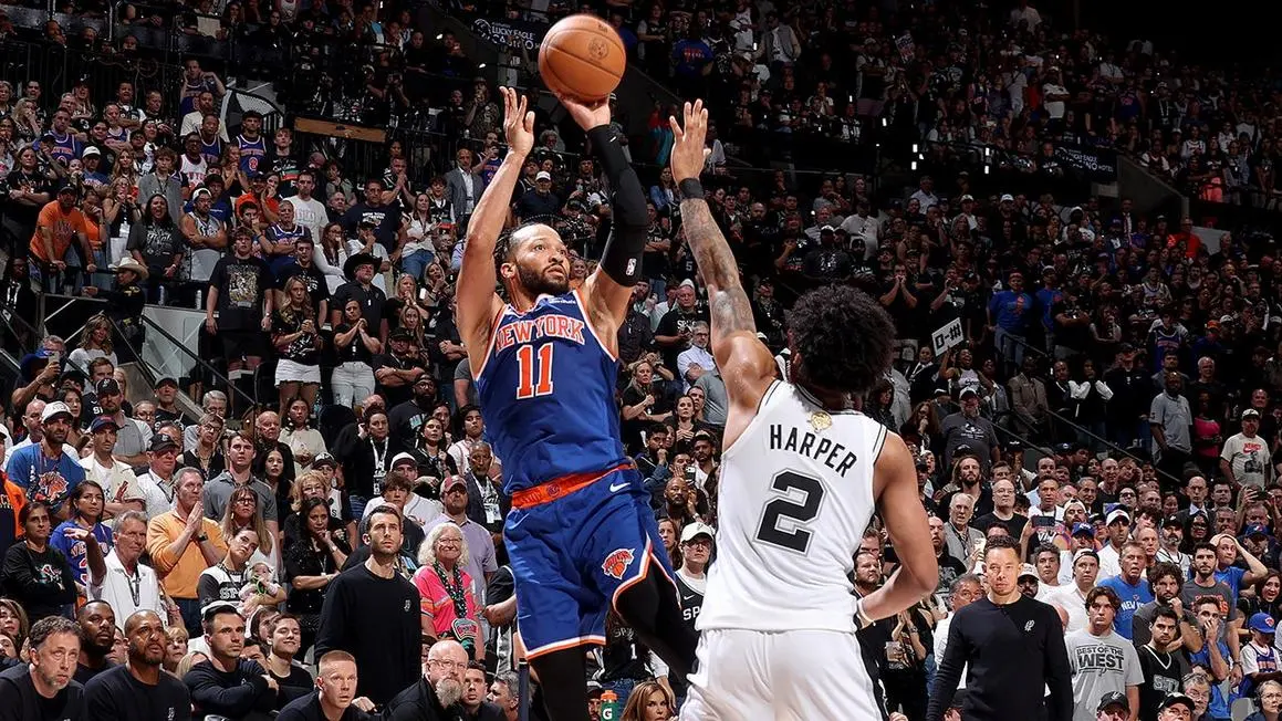 Lý do đội Knicks, dù bị coi thường, đã lay động lòng người dân New York và cả nước Mỹ