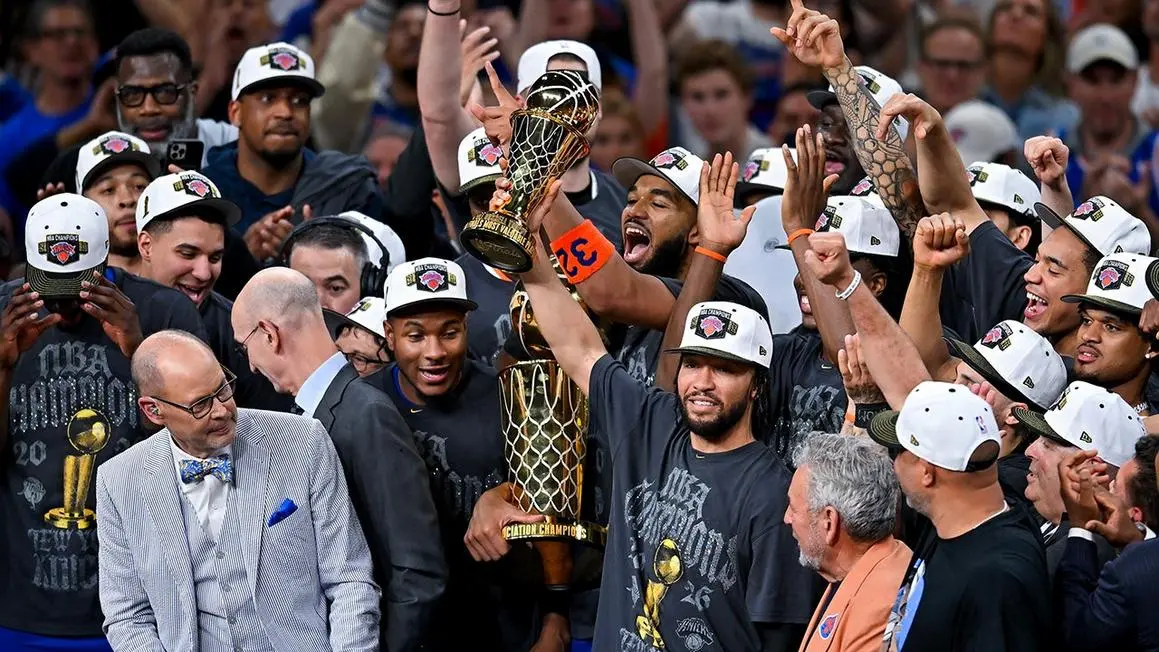 Chủ tịch đội Knicks xác nhận lời mời đến Tòa Bạch Ốc để ăn mừng chức vô địch