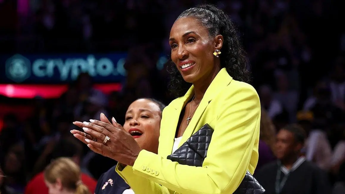 Lisa Leslie: Giải đấu và trọng tài WNBA cần làm tốt hơn sau vụ việc của Alyssa Thomas với Caitlin Clark