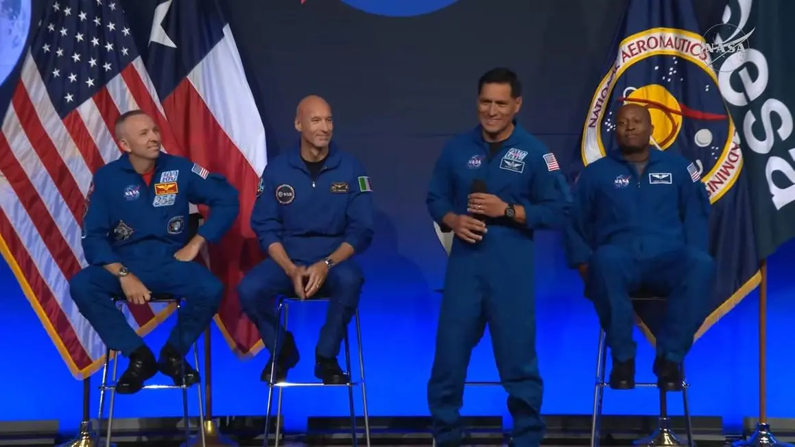 NASA Giới Thiệu Phi Hành Đoàn Sứ Mệnh Mặt Trăng Artemis III