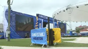 Lễ hội FIFA Fan Festival tại Houston tạm dừng hoạt động ngày thứ Hai do thời tiết khắc nghiệt