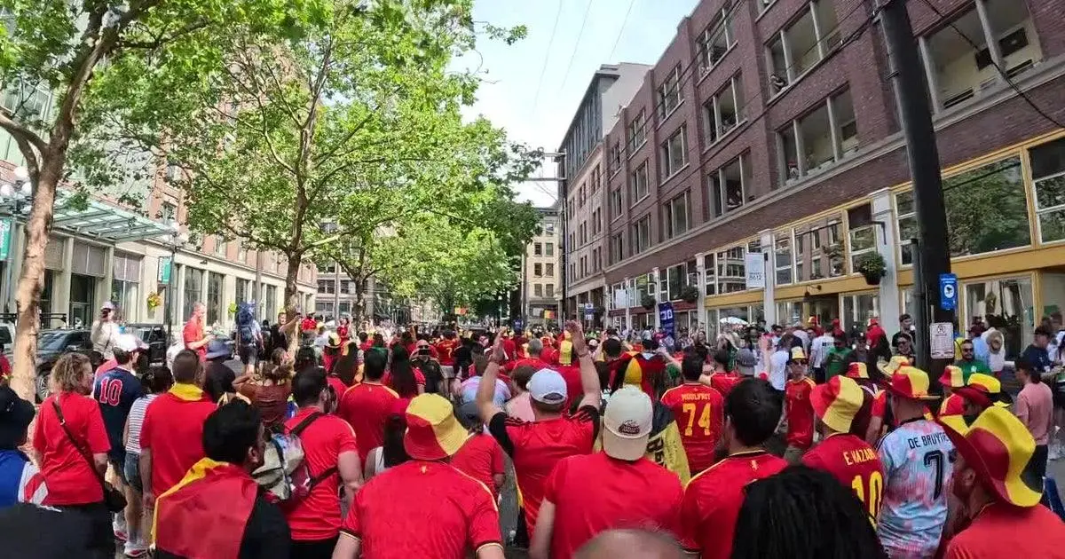 Các doanh nghiệp Seattle kỳ vọng lượng khách lớn hơn cho World Cup vào thứ Sáu sau màn mở đầu mạnh mẽ