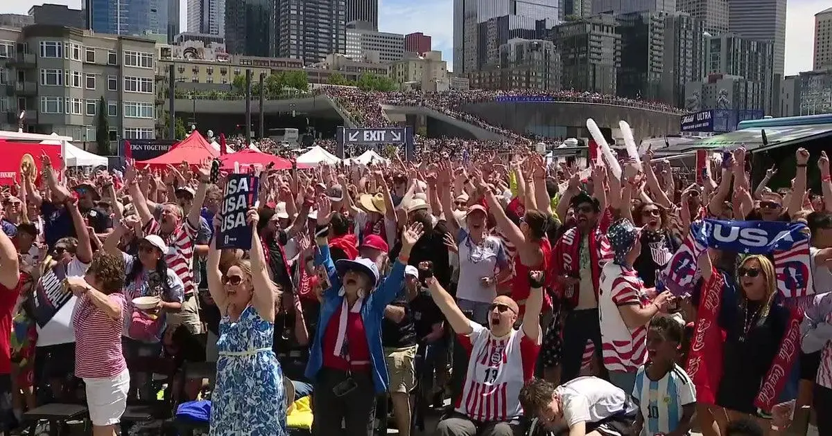Người hâm mộ gây địa chấn tại Seattle trong trận đấu World Cup giữa Hoa Kỳ và Úc