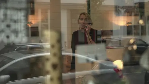 Sóng Nhiệt Kỷ Lục Tại Châu Âu Khiến Nhà Quàn Paris Quá Tải, Gia Đình Đau Buồn