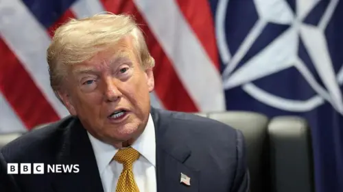 Đạo luật Nhà ở Hoa Kỳ Quan trọng Có Hiệu Lực Bất Chấp Phản Đối Từ Tổng Thống Donald Trump