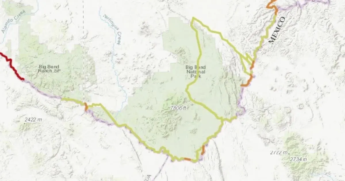 Texas yêu cầu ngừng thi công tường biên giới gần Big Bend