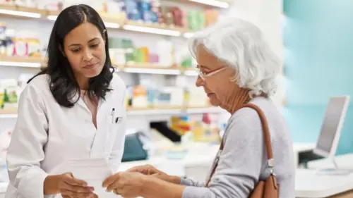Chấm dứt chương trình trợ cấp thuốc Medicare có thể làm tăng chi phí